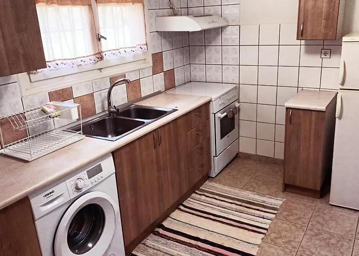 Olives House Vromonérion